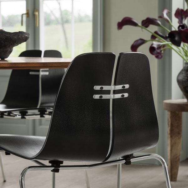 PK3 Chair (Coloured Veneer)