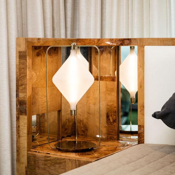 Clover Table Lamp 