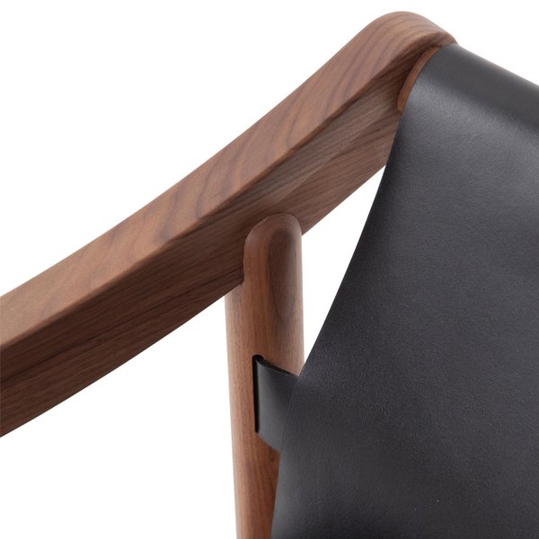 905 Dining Chair