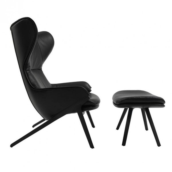 P22 Armchair with Footrest 